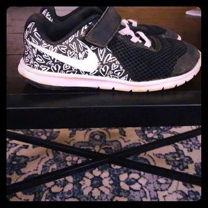 Girls size 12c nikes